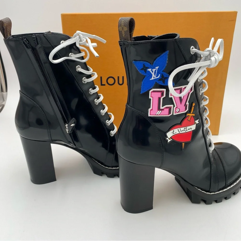 Louis Vuitton Patent Monogram Womens 38.5 Black Heart Star Trail Ankle Boots - Picture 5 of 9